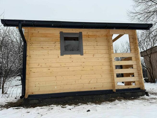 Drewniany domek działkowy Jaśmin 300x300 z bali