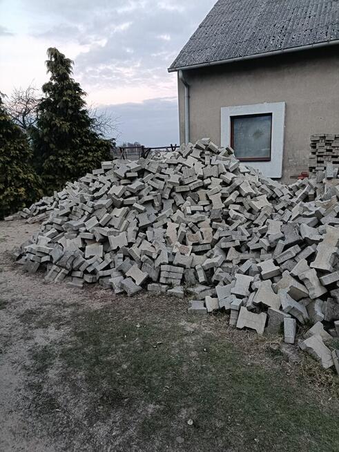 Kostka brukowa z demontażu Konin Kramsk duża ilość