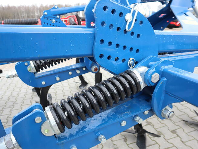 Agregat bezorkowy 3,0m półzawieszany wał oponowy Rolmako