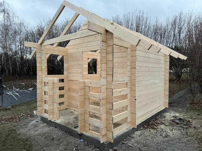 Drewniany domek działkowy Jaśmin 300x300 z bali