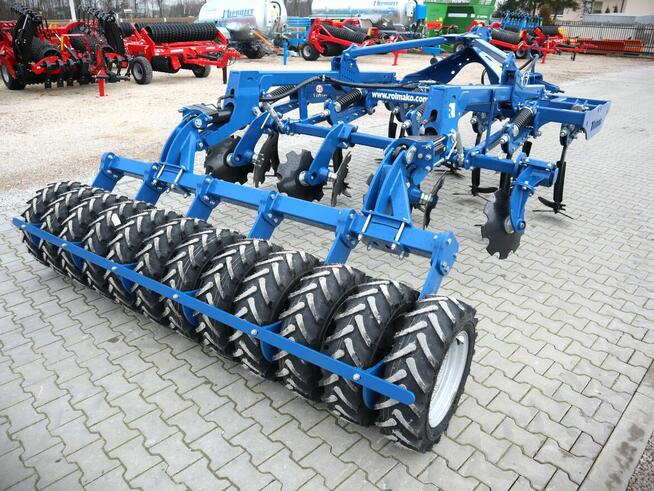 Agregat bezorkowy 3,0m półzawieszany wał oponowy Rolmako