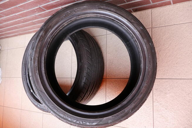 Yokohama Advan Fleva V701 225/40/r18