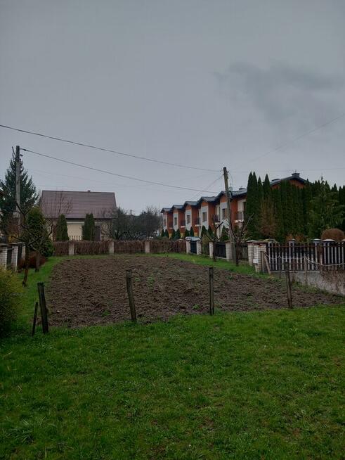 Działka pod dom jednorodzinny z ogródkiem