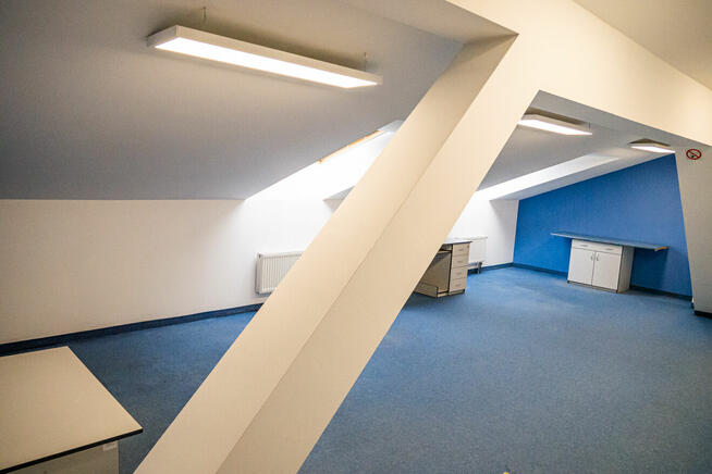 BIURO NA PODDASZU DO WYNAJĘCIA