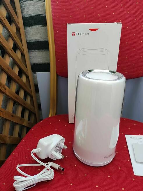 Lampę LED Dotykowa Kolorowa RGB Lampka nocna stołowa biała