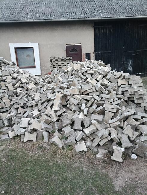 Kostka brukowa z demontażu Konin Kramsk duża ilość