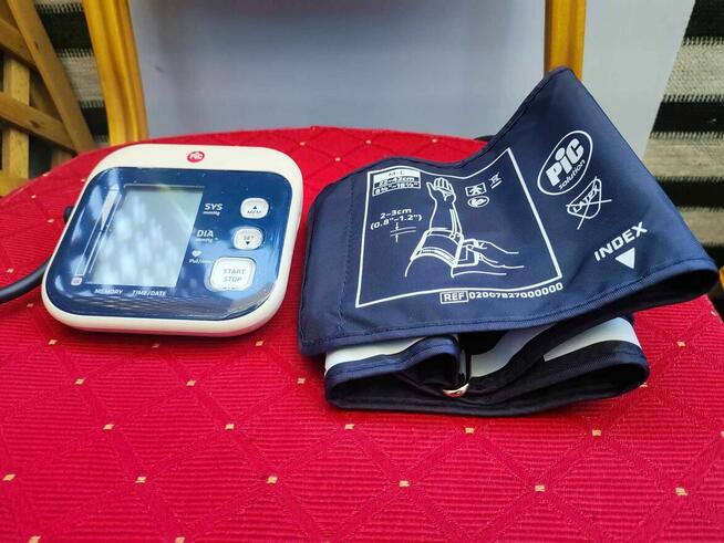 Ciśnieniomierz Naramienny do mierzenia ciśnienia krwi biały