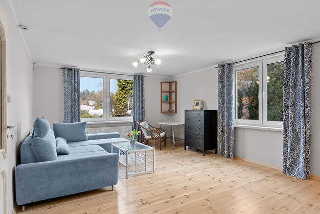 Komfortowy dom w Kobiórze z potencjałem.