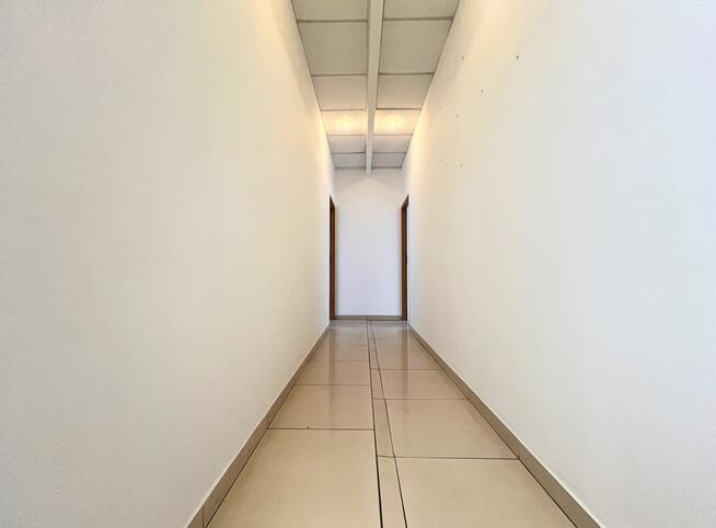 Lokal biurowy w centrum z klimatyzacją