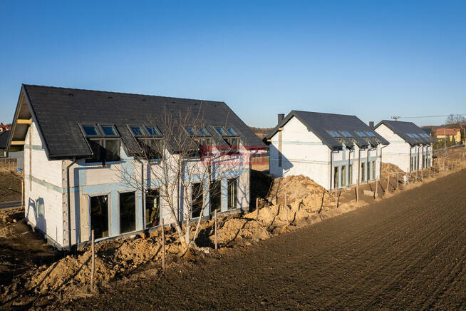 Nowa inwestycja/Mieszkanie jak dom/ogródek