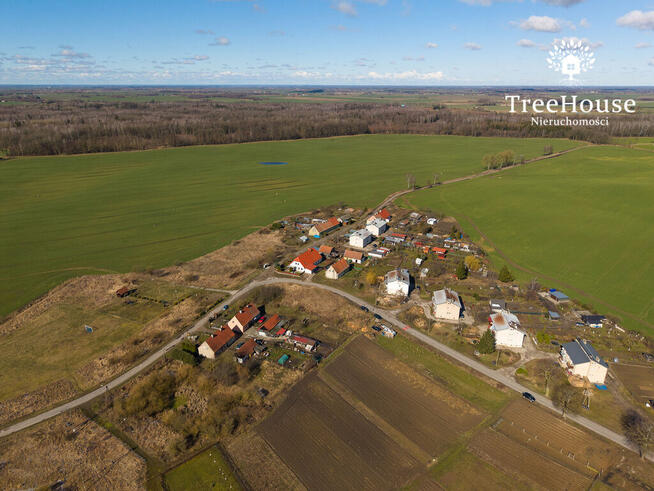 Działka z wydanymi warunkami zabudowy; gm.Srokowo.