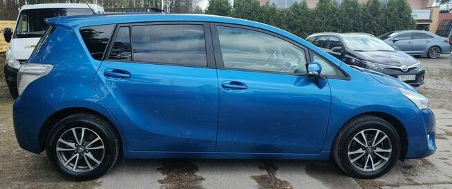 Toyota Verso nawigacja, kamera cofania, bluetooth, tempomat, podrzewane fotele