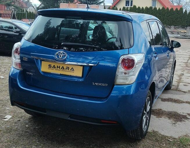 Toyota Verso nawigacja, kamera cofania, bluetooth, tempomat, podrzewane fotele