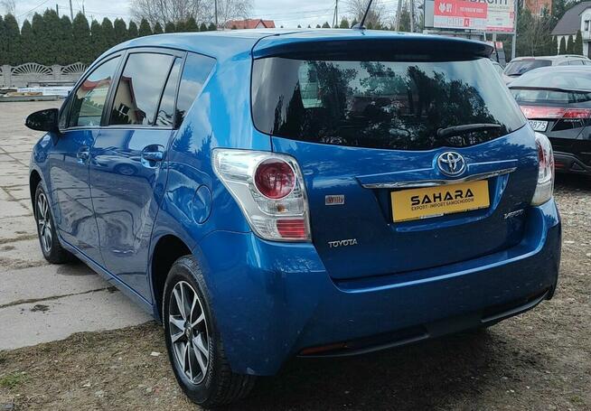 Toyota Verso nawigacja, kamera cofania, bluetooth, tempomat, podrzewane fotele