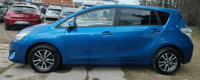 Toyota Verso nawigacja, kamera cofania, bluetooth, tempomat, podrzewane fotele