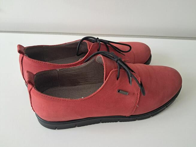 Buty damskie - półbuty czerwone „Koher”, do sprzedania