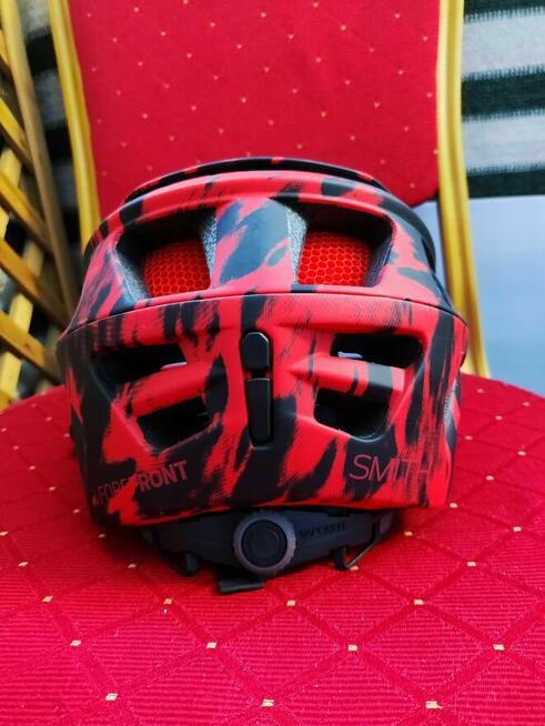 Kask rowerowy na Rower Hulajnogę Smith Forefront czerwony