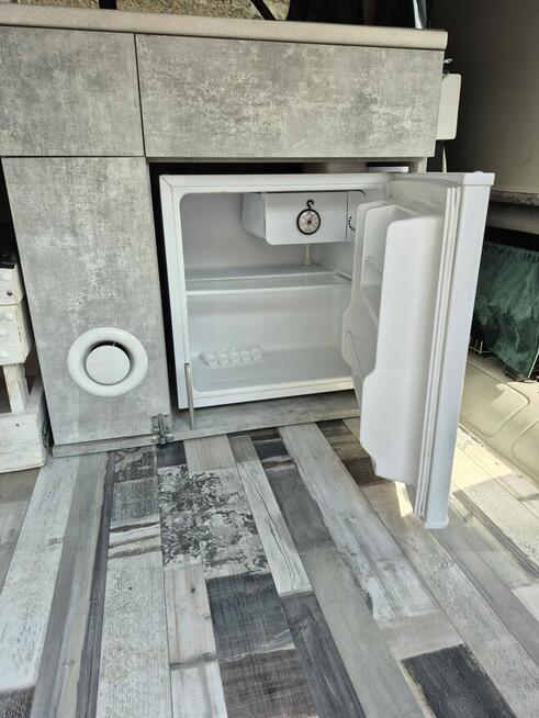 Sprzedam Opel Vivaro Kamper