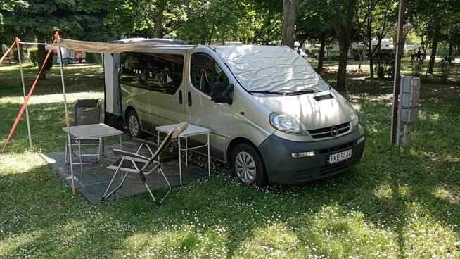 Sprzedam Opel Vivaro Kamper