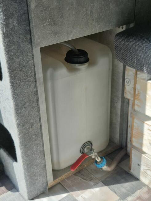 Sprzedam Opel Vivaro Kamper