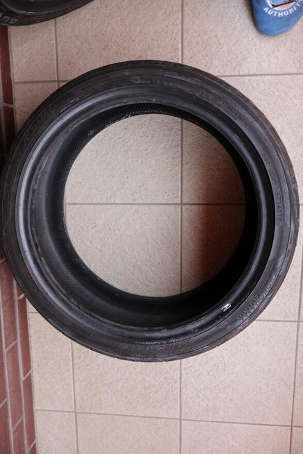 Yokohama Advan Fleva V701 225/40/r18