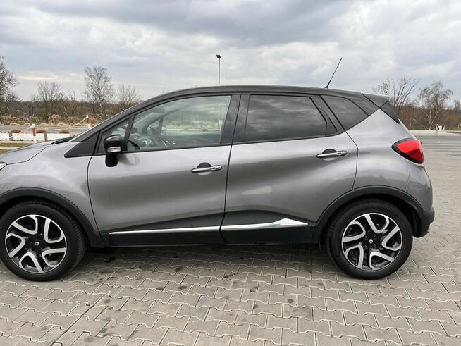 Captur idealny stan techniczny mały przebieg bogate wyposaże