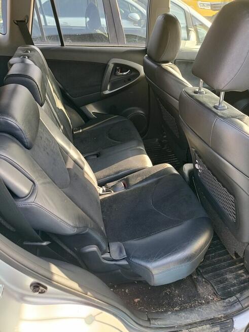 Syndyk sprzedaje pojazd Toyota Rav 4