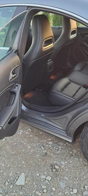Sprzedam mercedesa cla 200