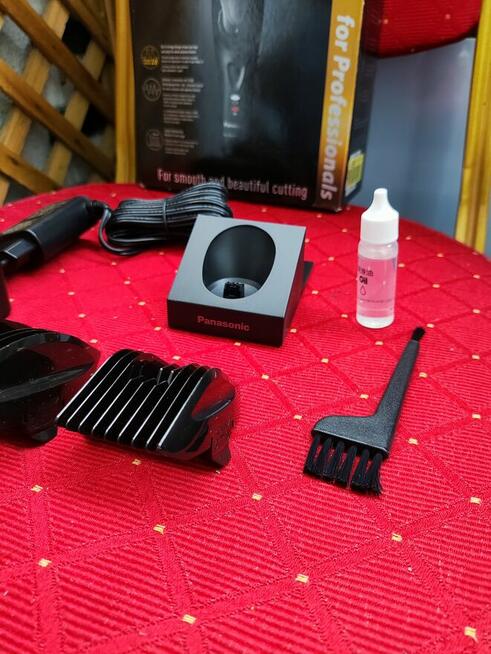 Maszynka do strzyżenia włosów golarka Panasonic ER-DGP84