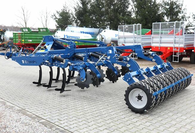 Agregat bezorkowy 3,0m półzawieszany wał oponowy Rolmako