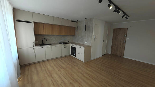 DUŻE DWUSTRONNE MIESZKANIE 3 POKOJE, BALKON, PIWNICA