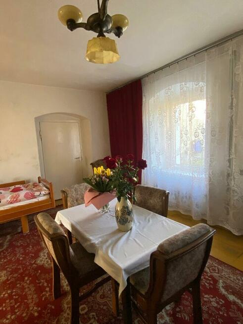 Dom z zabudowaniami gospodarczymi 1 km od Nysy