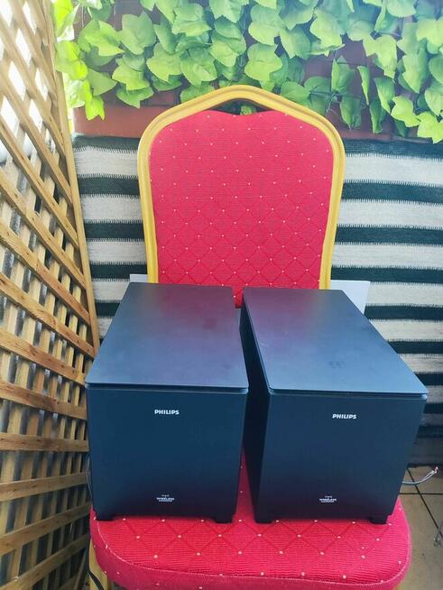 Subwoofer kolumny czarne głośniki Philips do wieży magnetofonu