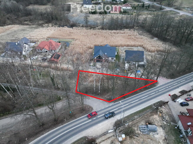 Działka pod dom, usługi w znakomitym położeniu