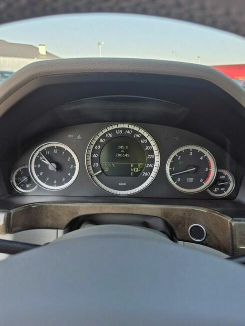 Mercedes E 350 3.0 DIESEL "RATY"