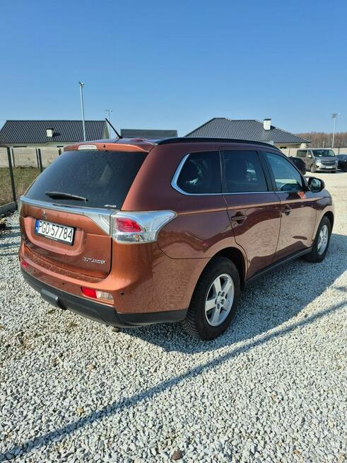 Mitsubishi Outlander 2.2 Diesel 4x4 Hak Salon PL 7os.