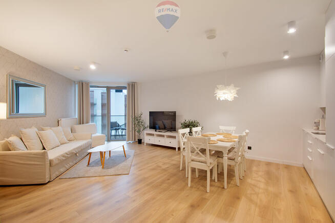 Szum Morza i Luksus – Pinea Pobierowo!