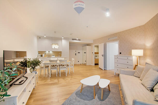 Szum Morza i Luksus – Pinea Pobierowo!