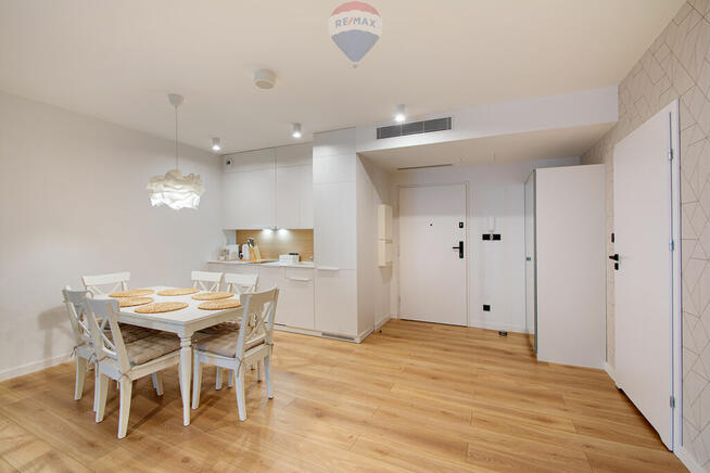 Szum Morza i Luksus – Pinea Pobierowo!