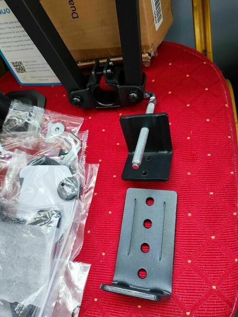 Uchwyt na Dwa Monitory TV biurkowy na biurko wieszak