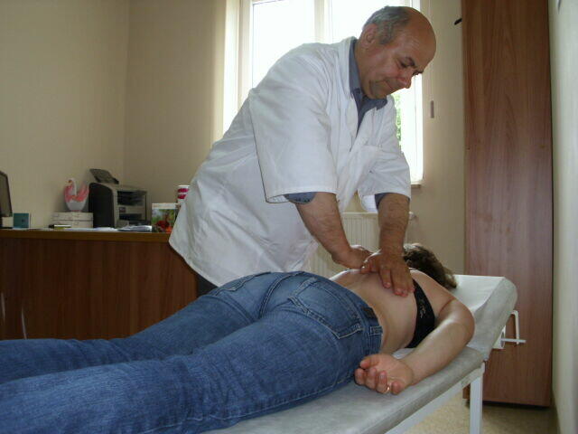 MASAŻ KLASYCZNY KRĘGOSŁUPA KRĘGARSTWO