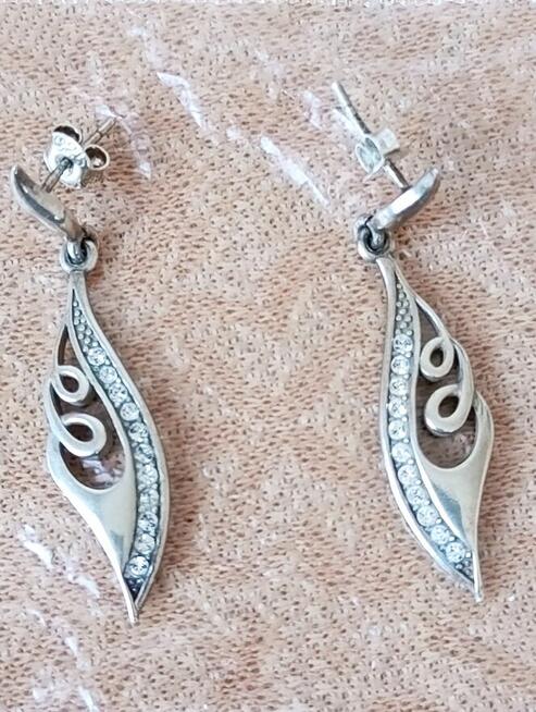 Wyprzedamy biżuterie , medale i różne AKCESORIA rytualne