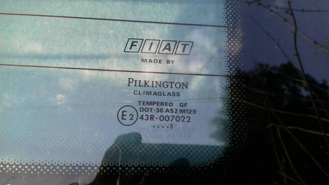 Tylna szyba Punto 2 5 drzwi