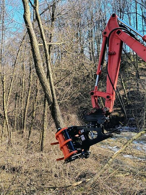 GŁOWICA ŚCINKOWA wycinanie drzew krzaków koparka Volvo SANY