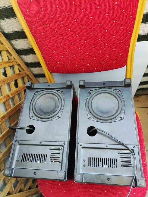 Subwoofer kolumny czarne głośniki Philips do wieży magnetofonu