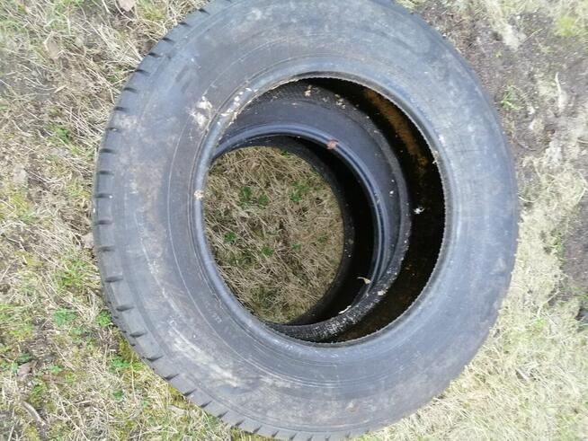 Opony 225x65x16C austone