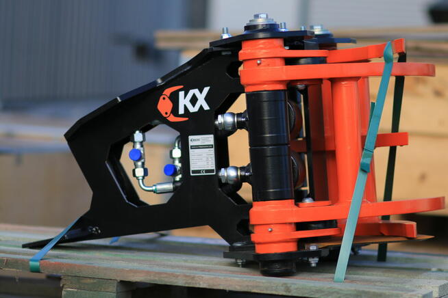 GŁOWICA ŚCINKOWA wycinanie drzew krzaków koparka Volvo SANY