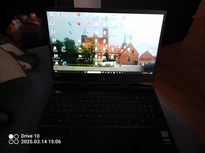 Sprzedam laptop gamingowy