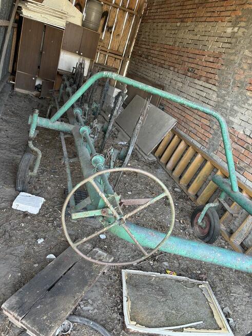 Wywóz złomu/sprzętów