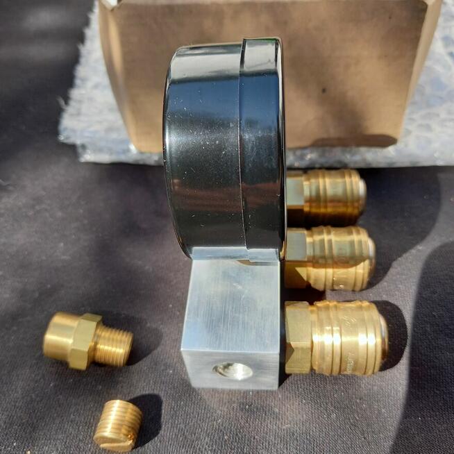 kolektor rozdzielacz pneumatyczny RECTUS manometr klasy 1.6